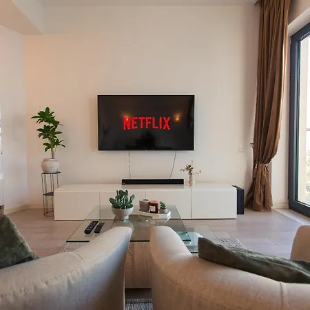 Premium In Herastrau With View Apartamento