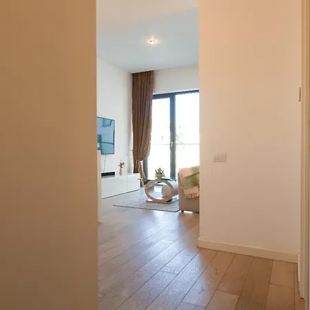 Premium In Herastrau With View *