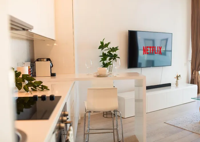 Premium In Herastrau With View Apartamento Bucarest