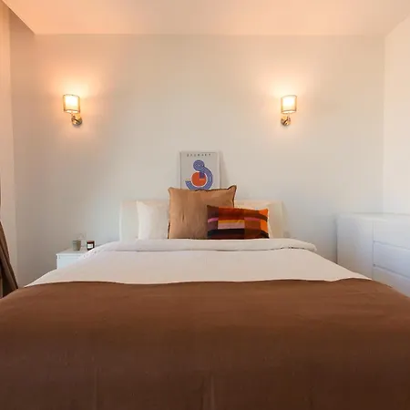 Premium In Herastrau With View דירה *